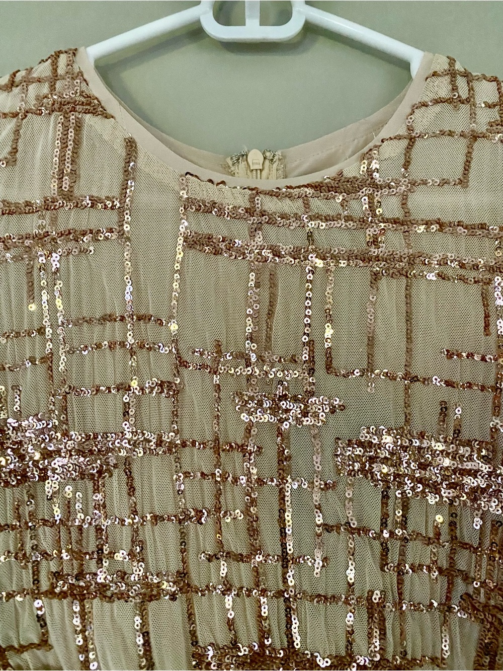 En Saison Embellished Tiered Midi Dress - Picture 4 of 10